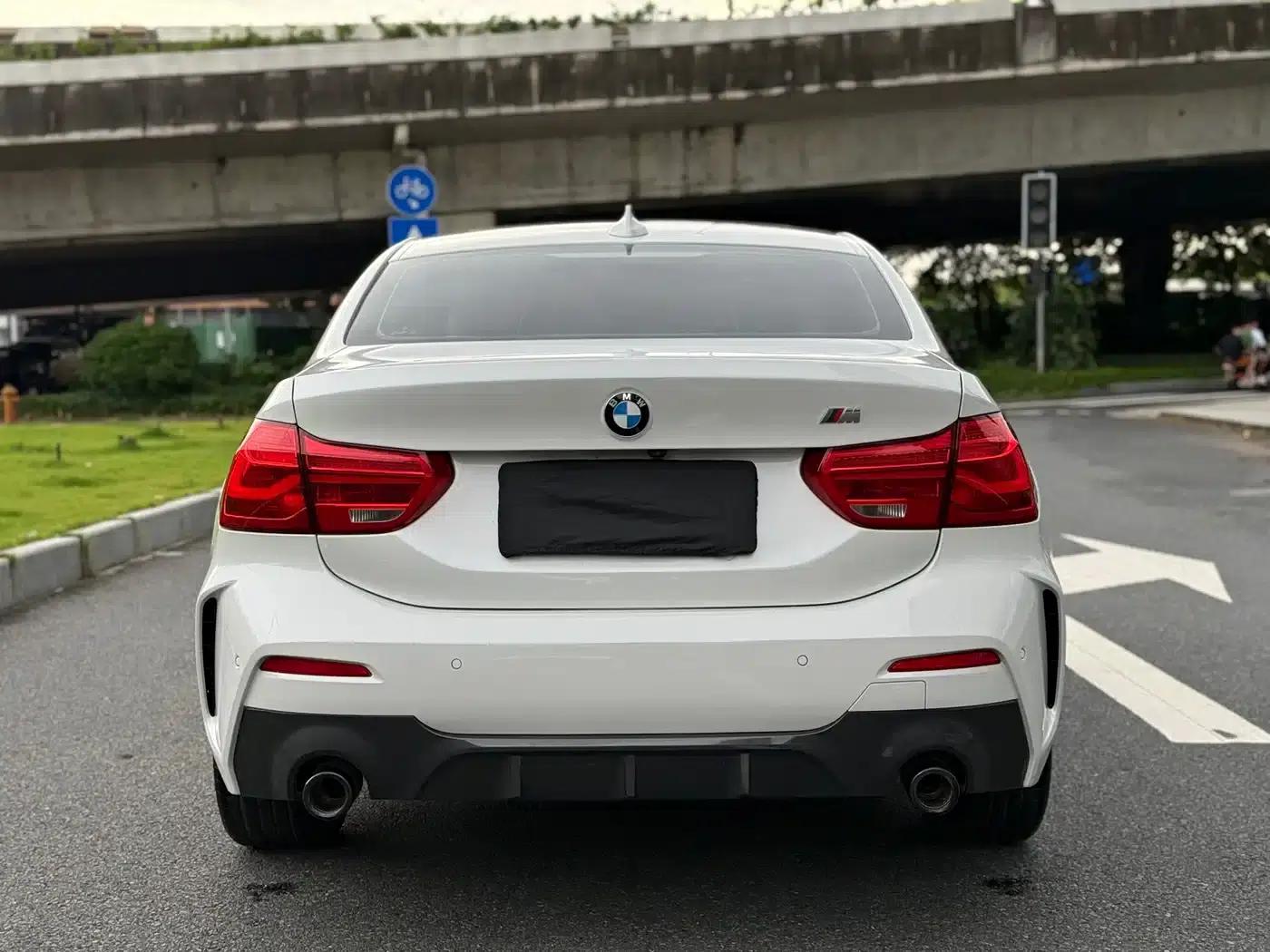 BMW 1 Series 2021 125i M Sport Shadow Edition — миниатюра 5