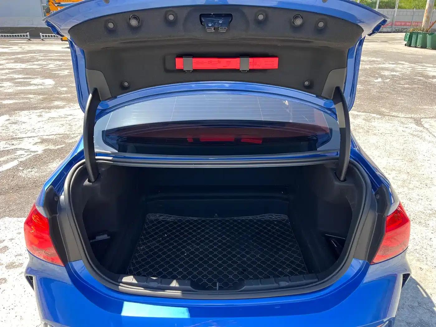 2019 BMW 1 Series 118i M Sport Package — миниатюра 13