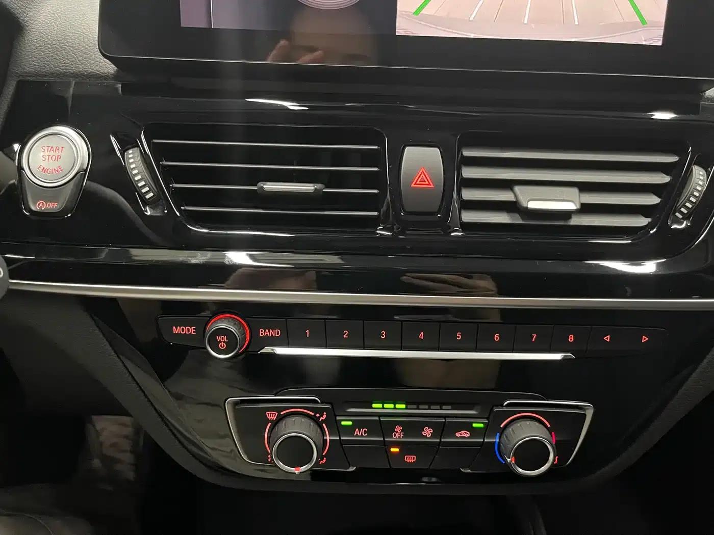 2023 BMW 1 Series 120i M Sport — миниатюра 18