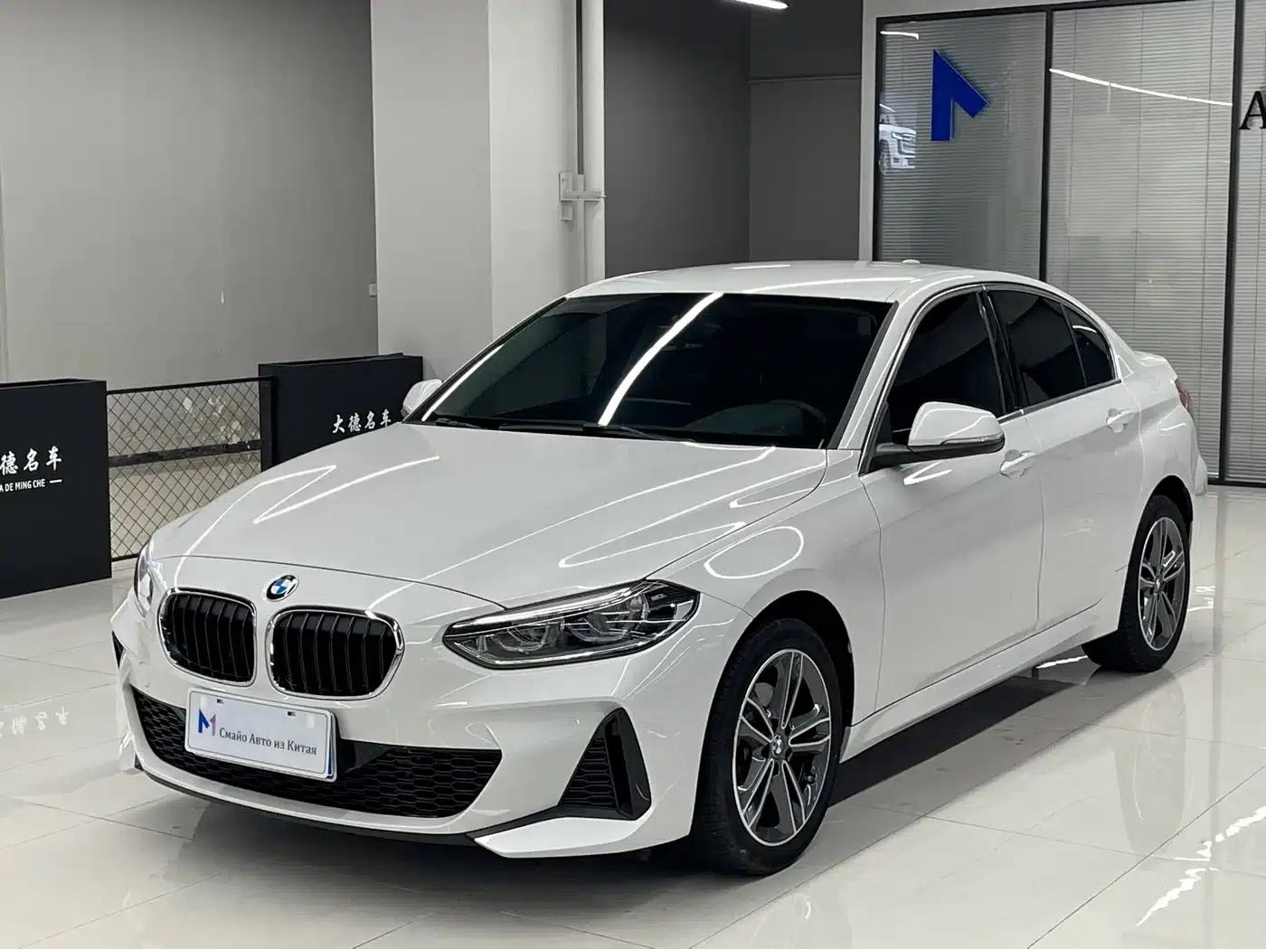 2023 BMW 1 Series 120i M Sport — миниатюра 3