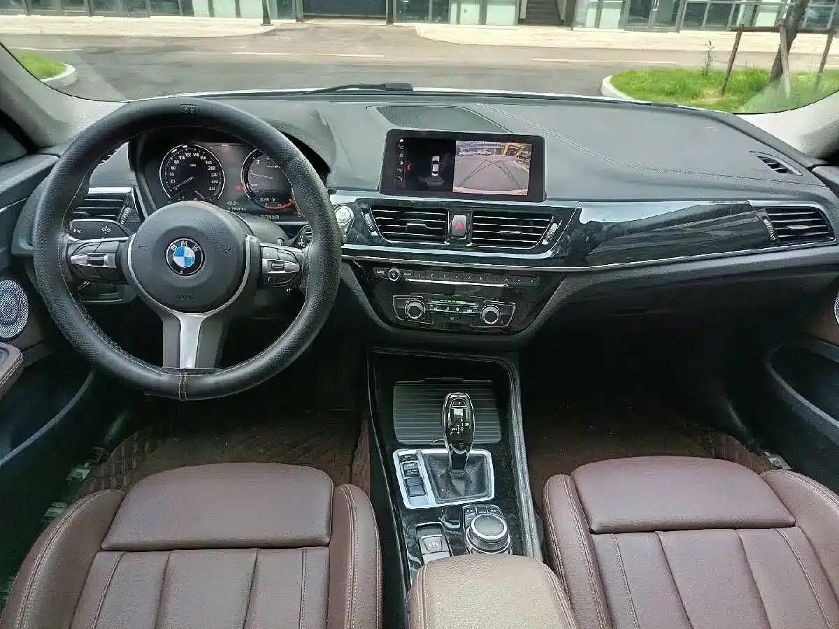 BMW 1 Series 2021 125i M Sport Shadow Edition — миниатюра 8