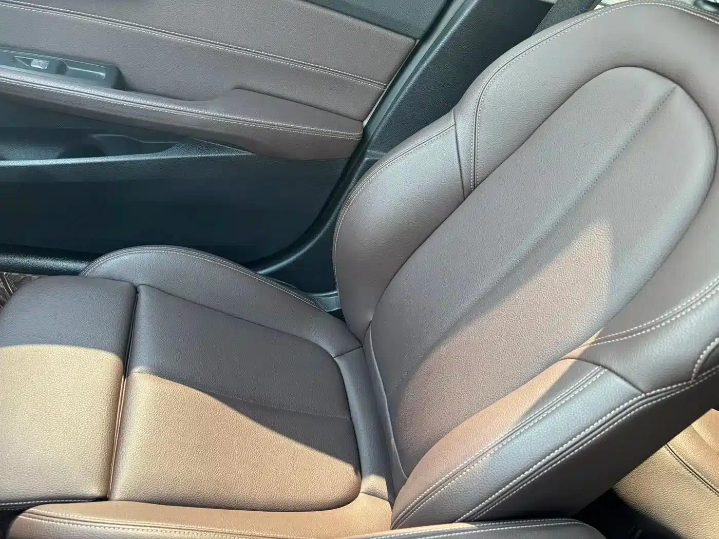 2022 BMW 1 Series 120i M Sport Shadow Edition — миниатюра 6