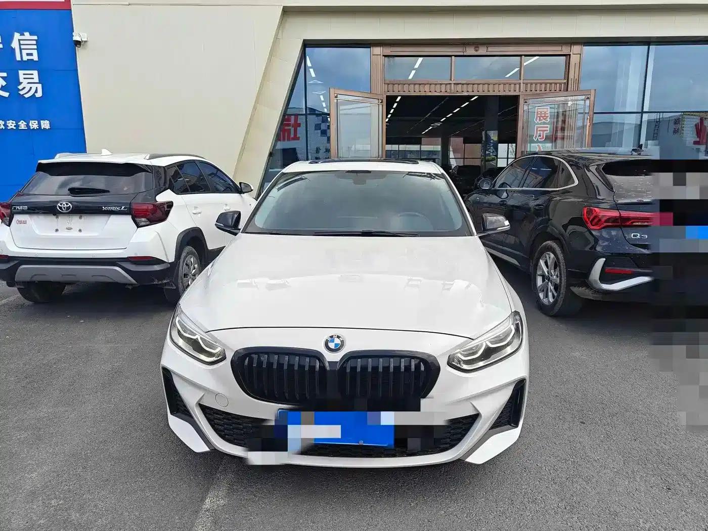 2021 BMW 1 Series 120i M Sport Shadow Edition — миниатюра 2