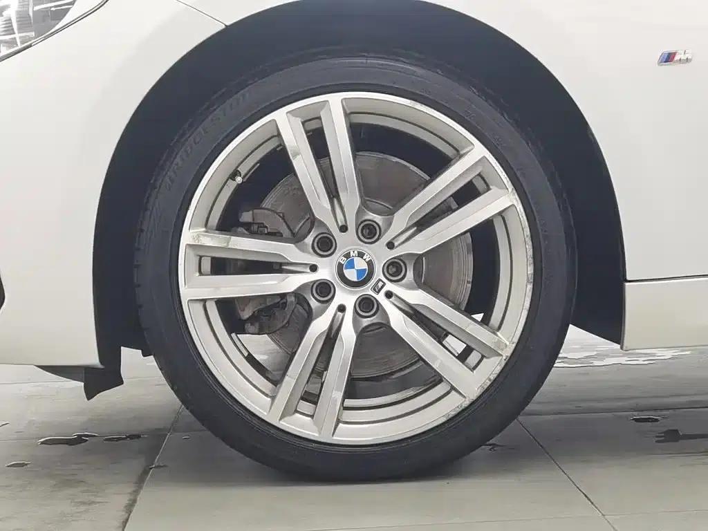 2019 BMW 1 Series 120i Leading M Sport Package — миниатюра 17