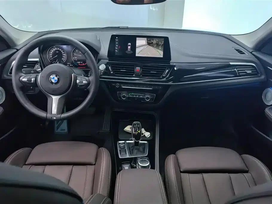 2022 BMW 1 Series 125i M Sport Shadow Edition — миниатюра 12