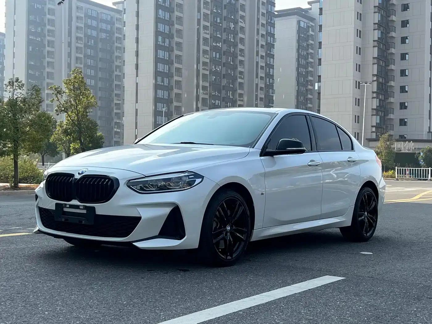 BMW 1 Series 2023 125i M Sport Shadow Edition — миниатюра 1