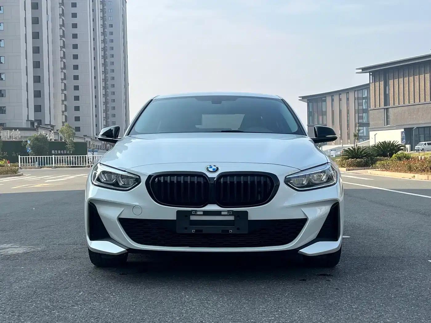 BMW 1 Series 2023 125i M Sport Shadow Edition — миниатюра 2
