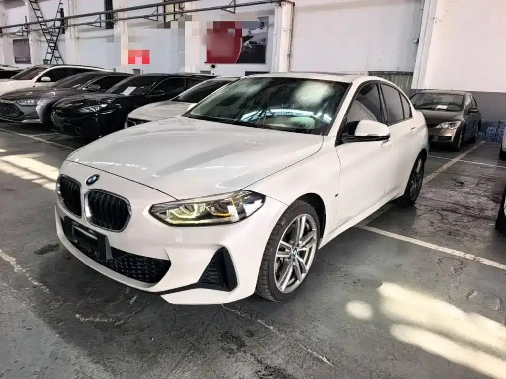 2019 BMW 1 Series 120i Leading M Sport Package — миниатюра 1