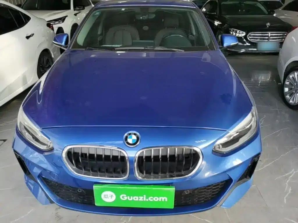 2020 BMW 1 Series 120i M Sport Package — миниатюра 3