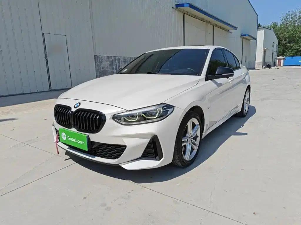 2022 BMW 1 Series 120i M Sport Shadow Edition — миниатюра 2