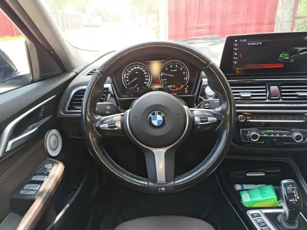 2022 BMW 1 Series 120i M Sport Shadow Edition — миниатюра 11