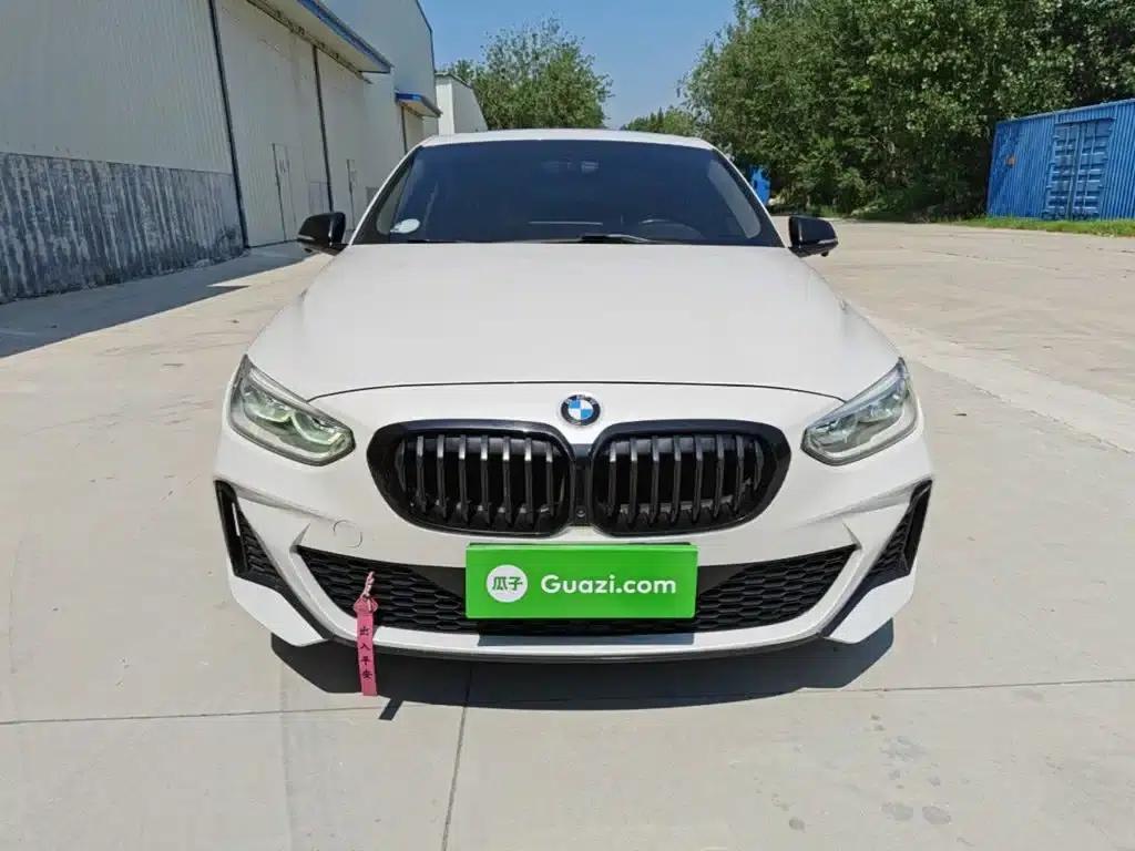 2022 BMW 1 Series 120i M Sport Shadow Edition — миниатюра 3