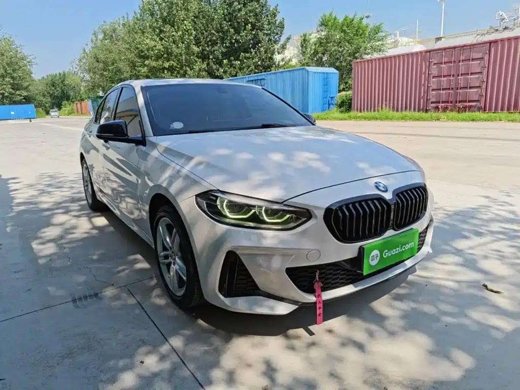 2022 BMW 1 Series 120i M Sport Shadow Edition — миниатюра 4