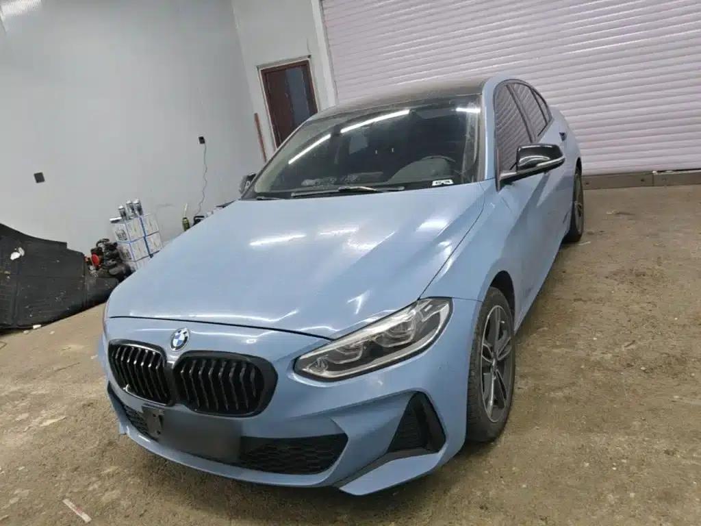 2021 BMW 1 Series 120i M Sport — миниатюра 1
