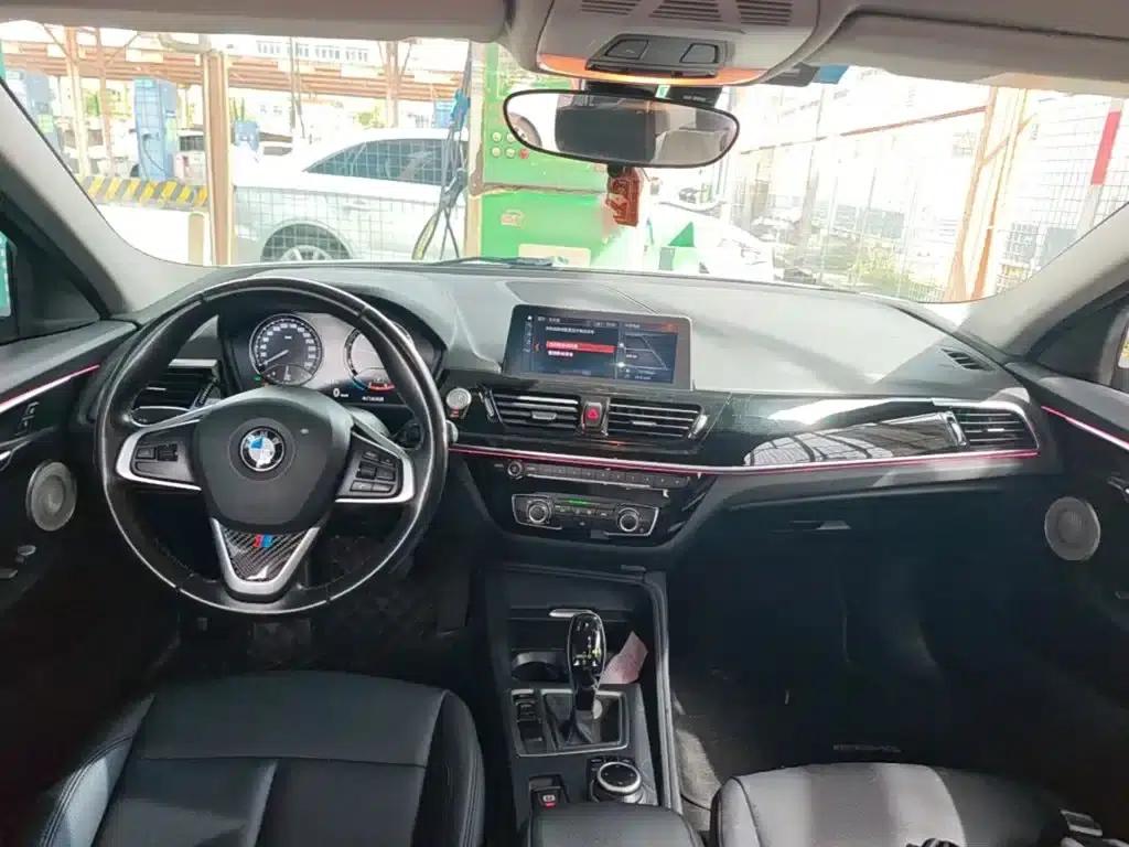 2021 BMW 1 Series 120i M Sport — миниатюра 10