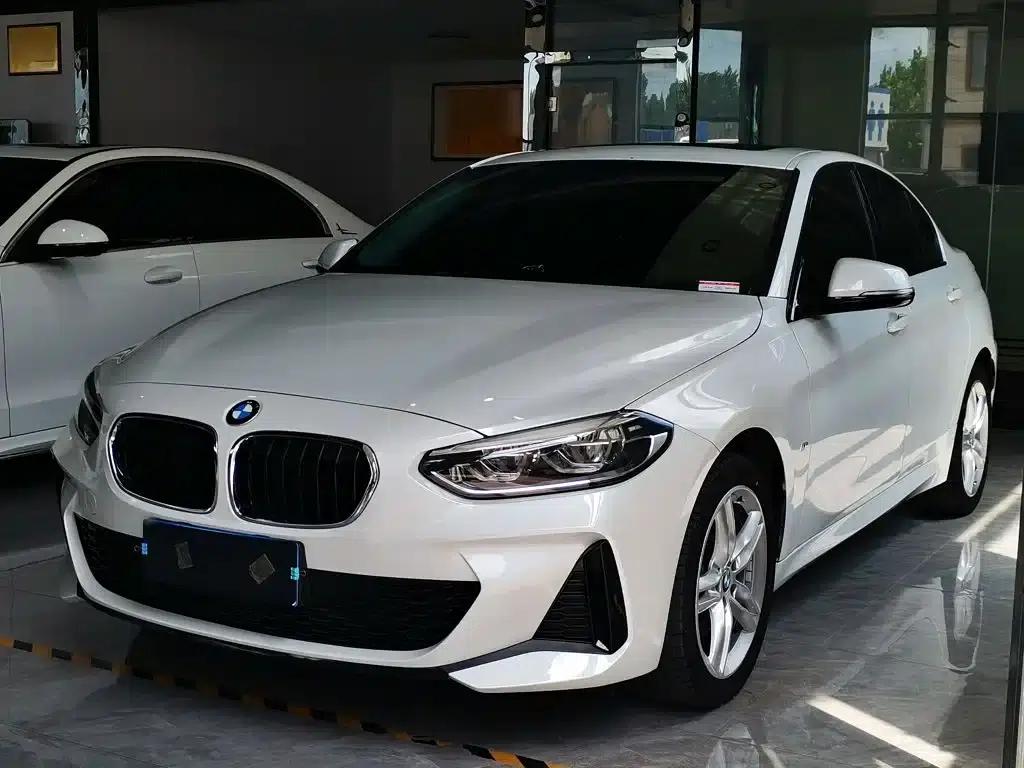 2020 BMW 1 Series 120i M Sport Package — миниатюра 1