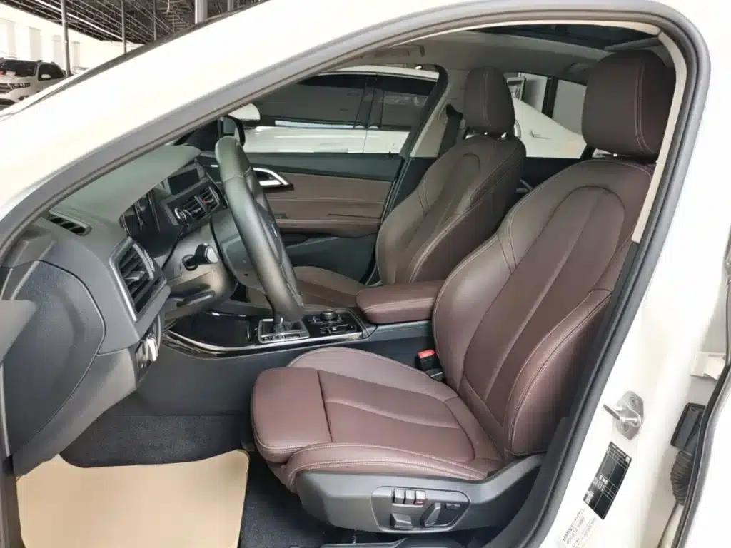 2020 BMW 1 Series 120i M Sport Package — миниатюра 15