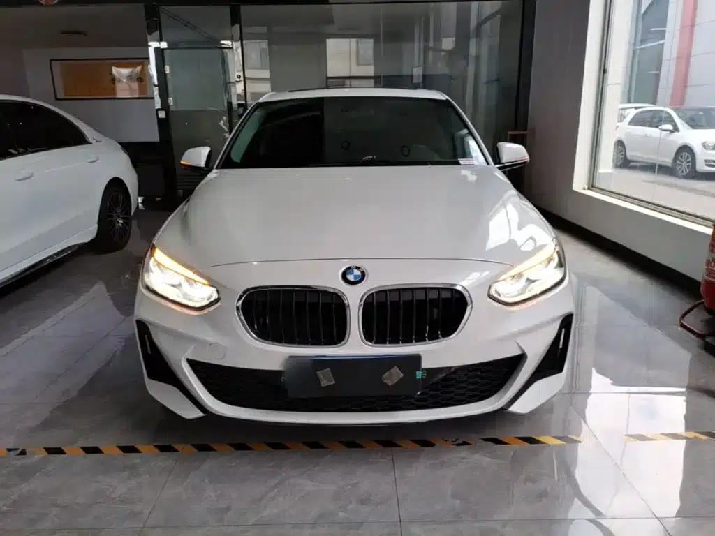 2020 BMW 1 Series 120i M Sport Package — миниатюра 3