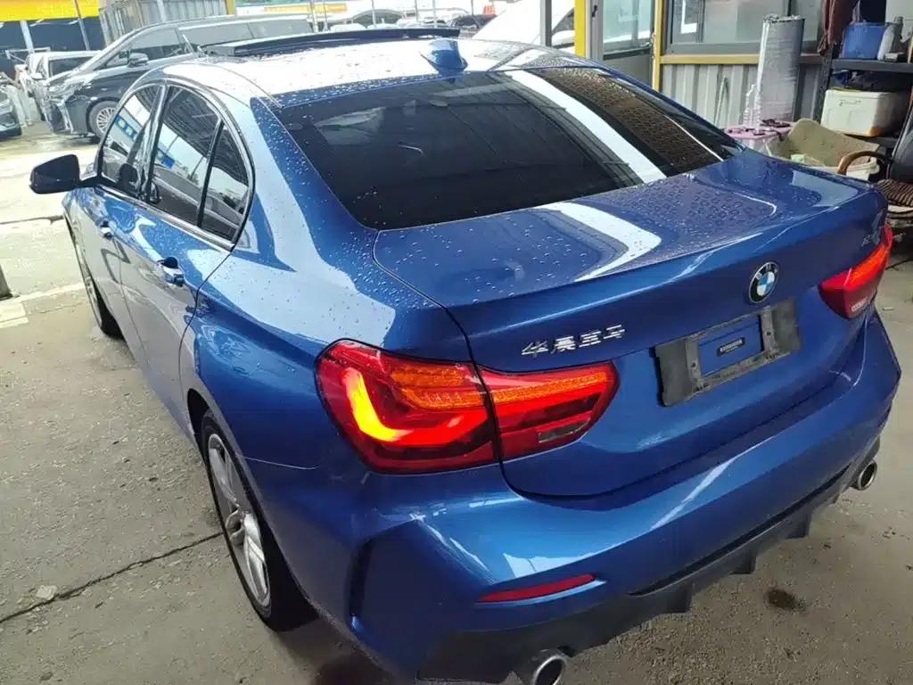 2020 BMW 1 Series 120i M Sport Package — миниатюра 5