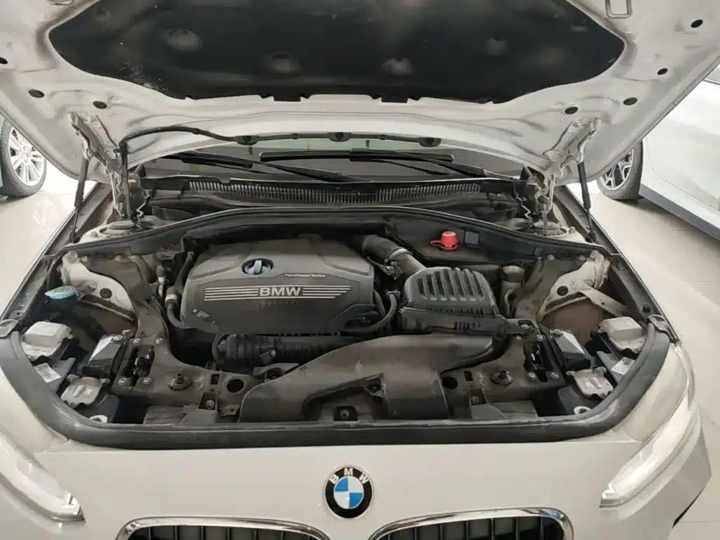 2020 BMW 1 Series 120i M Sport Package — миниатюра 20