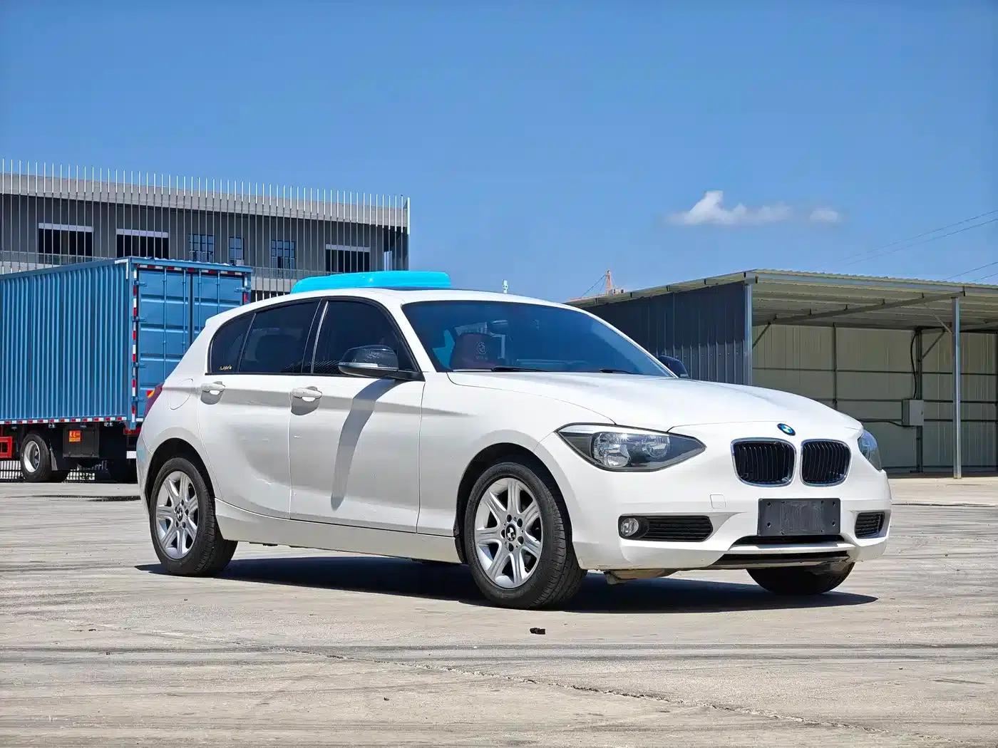 2013 BMW 1 Series (Imported) Facelift 116i Leading Edition — миниатюра 1