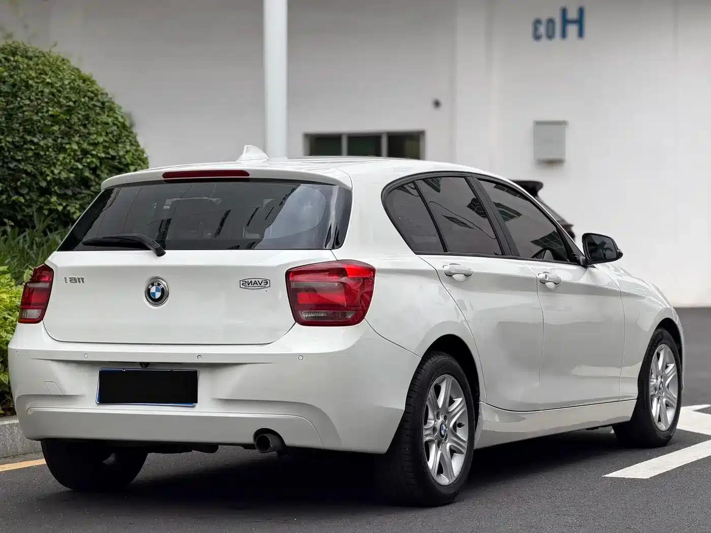 BMW 1 Series (Imported) 2013 Facelift 116i Leading Edition — миниатюра 13