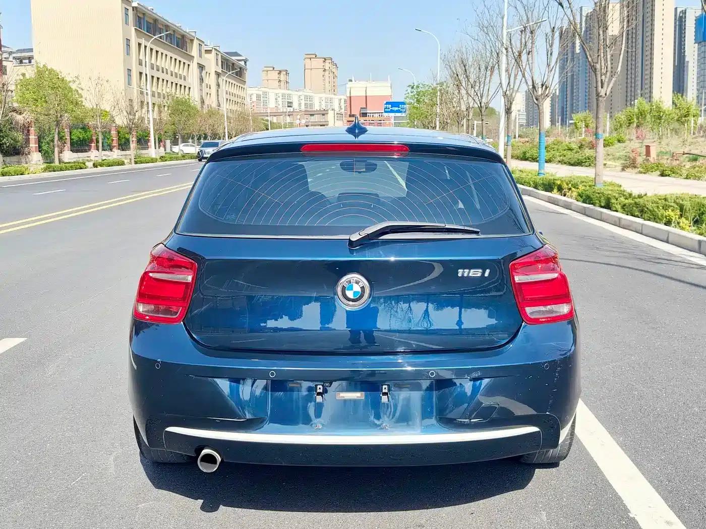 2013 BMW 1 Series (Imported) Facelift 116i Urban Edition — миниатюра 16