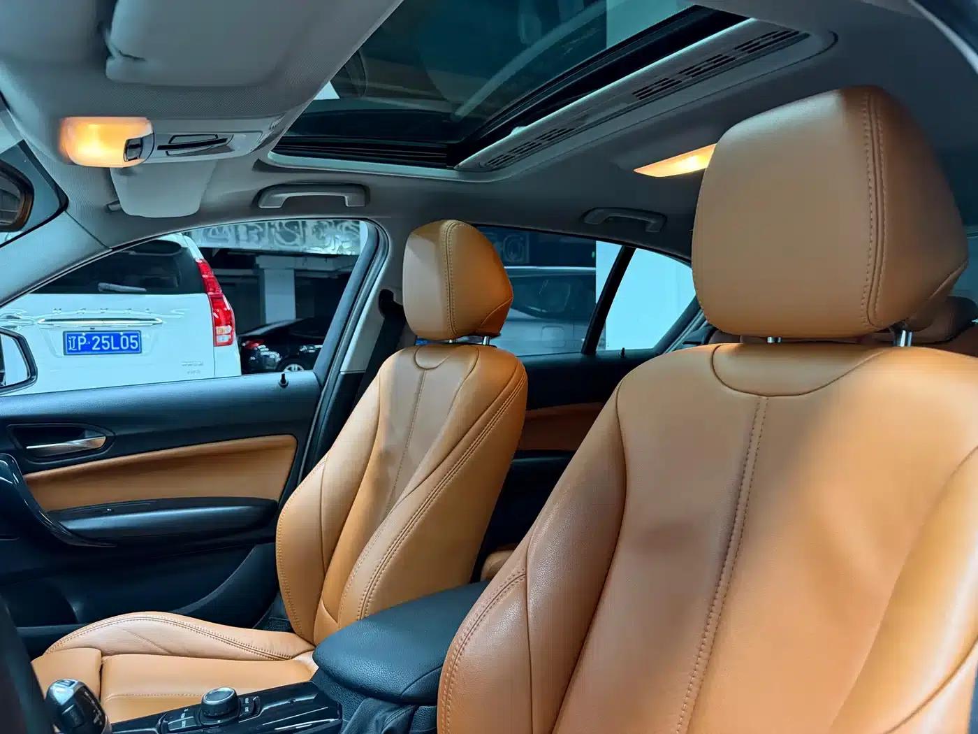 2013 BMW 1 Series (Imported) Facelift 118i Sport — миниатюра 13