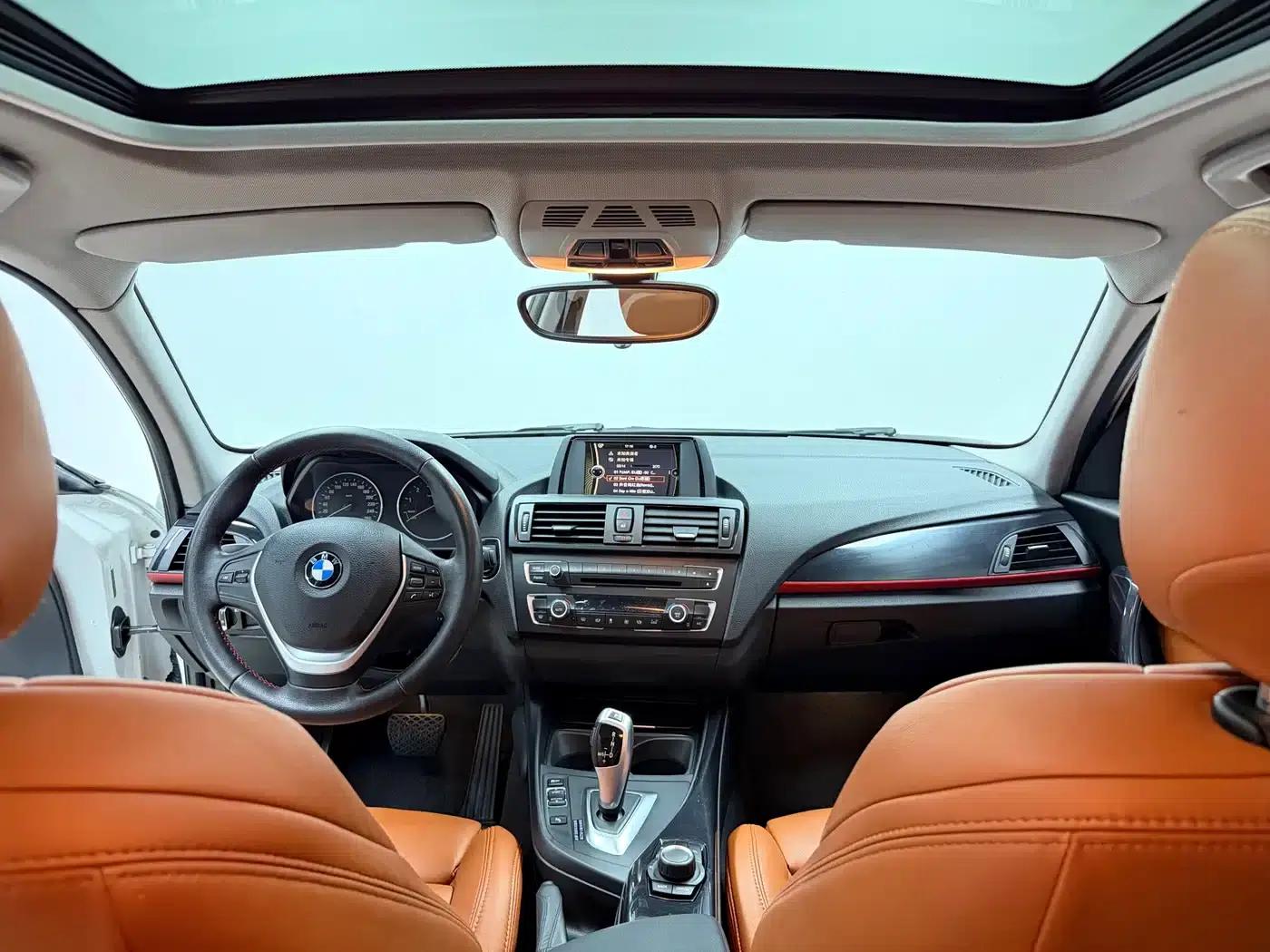 2013 BMW 1 Series (Imported) Facelift 118i Sport — миниатюра 10