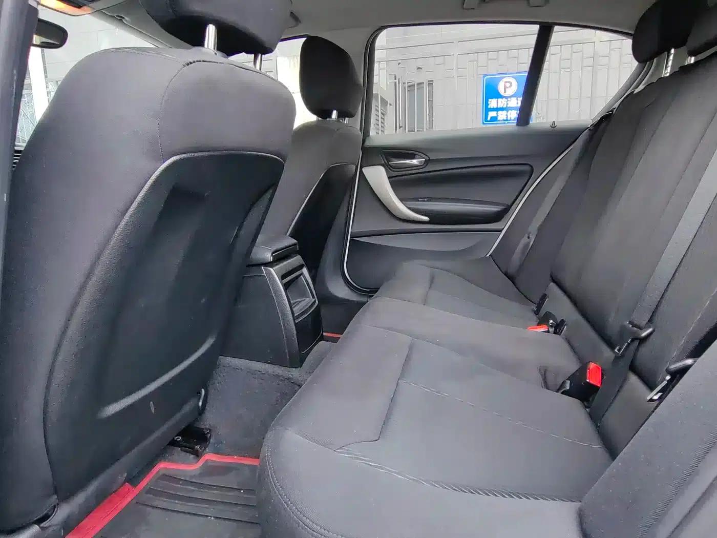 2013 BMW 1 Series (Imported) Facelift 116i Leading Edition — миниатюра 14