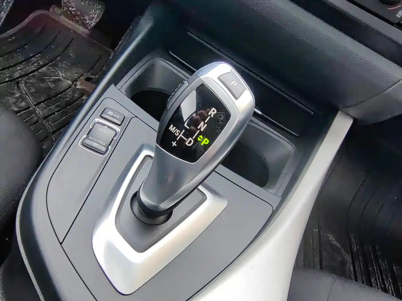 2013 BMW 1 Series (Imported) Facelift 116i Leading Edition — миниатюра 18