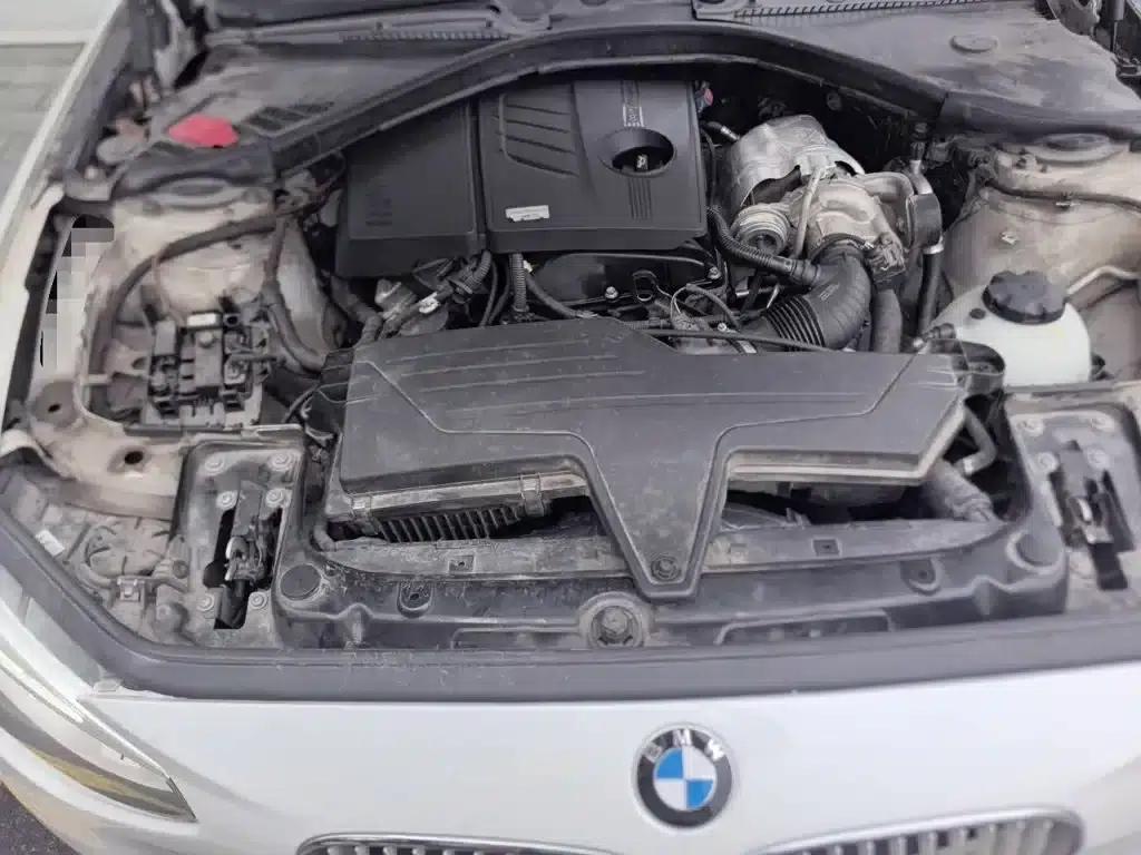 2013 BMW 1 Series (Imported) Facelift 116i Urban Edition — миниатюра 11