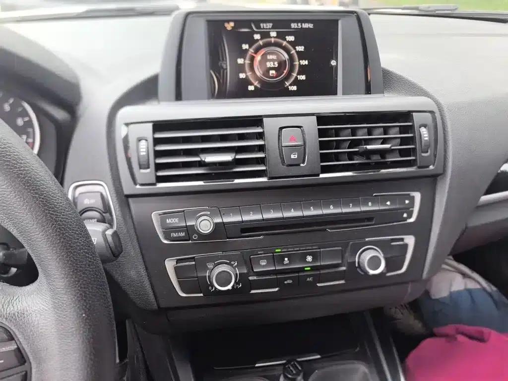 2013 BMW 1 Series (Imported) Facelift 116i Urban Edition — миниатюра 6