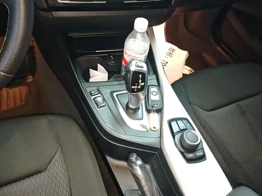 2016 BMW 1 Series Imported Model 118i Leading Edition — миниатюра 14