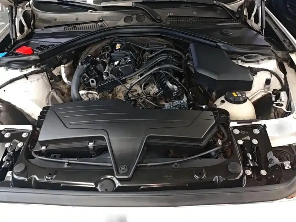 2016 BMW 1 Series Imported Model 118i Leading Edition — миниатюра 20