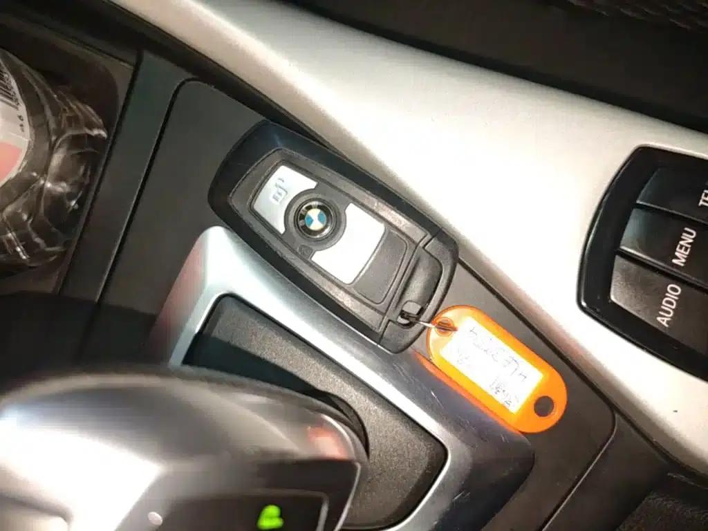 2016 BMW 1 Series Imported Model 118i Leading Edition — миниатюра 9