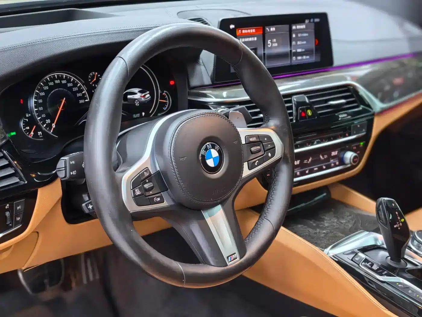 2018 BMW 6 Series GT 630i M Sport Package — миниатюра 16