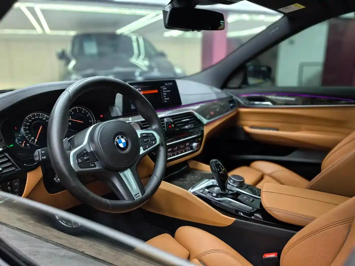 2018 BMW 6 Series GT 630i M Sport Package — миниатюра 28