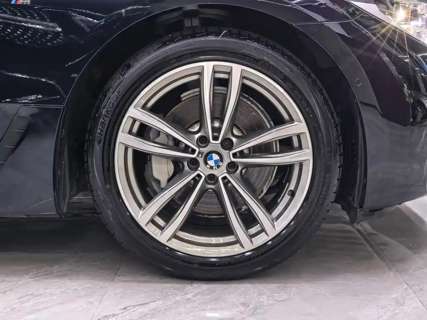 2018 BMW 6 Series GT 630i M Sport Package — миниатюра 37