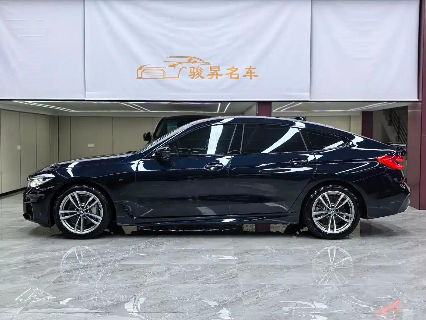 2018 BMW 6 Series GT 630i M Sport Package — миниатюра 8