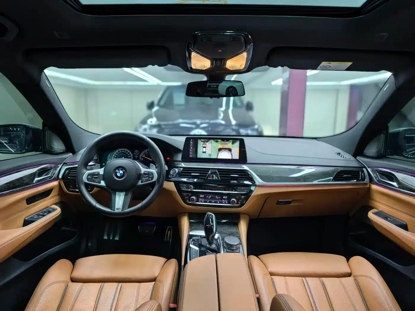 2018 BMW 6 Series GT 630i M Sport Package — миниатюра 10