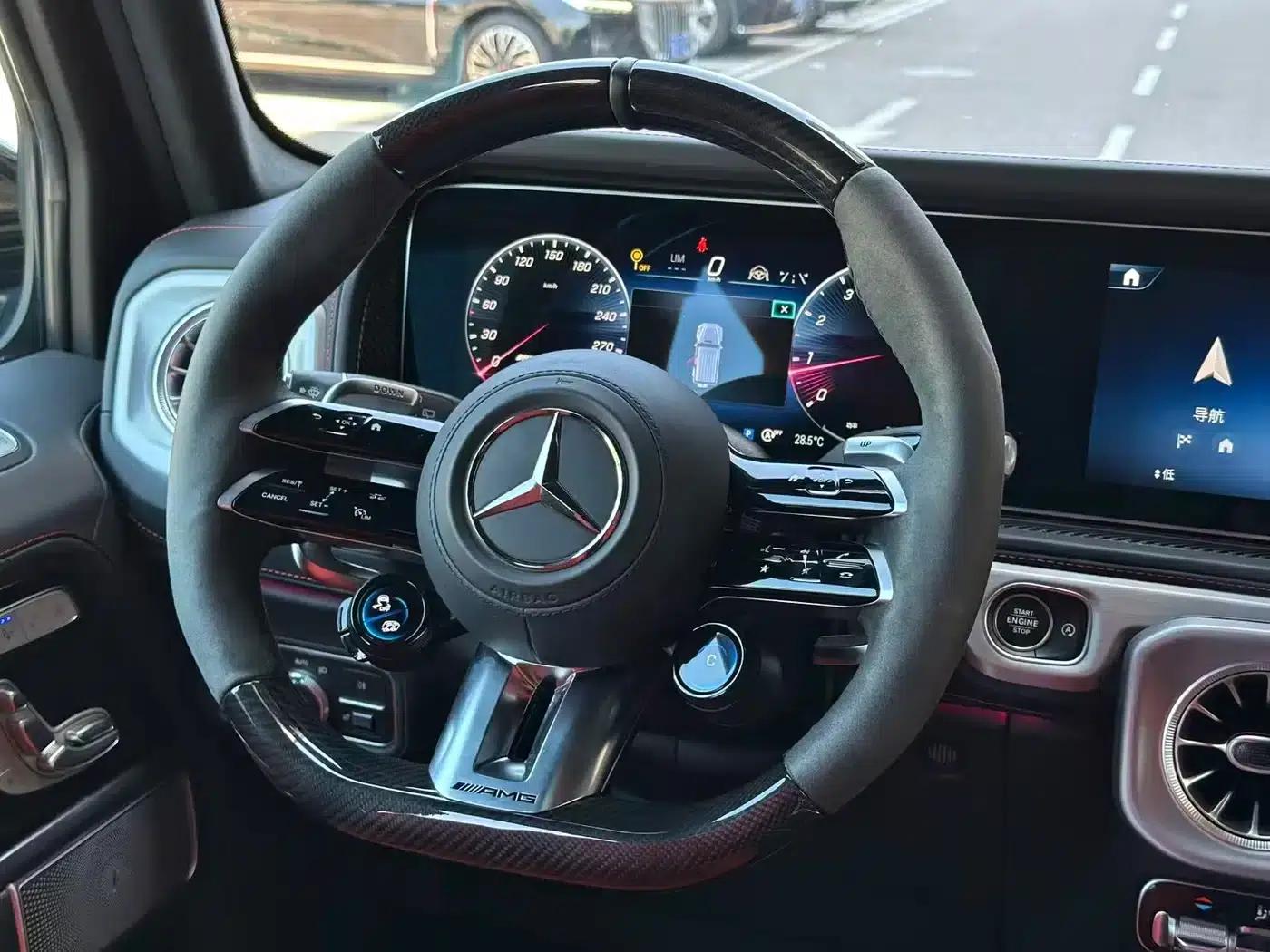 2025 Mercedes-Benz G-Class AMG 63 — миниатюра 14
