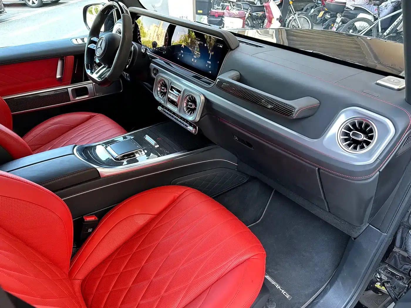 2025 Mercedes-Benz G-Class AMG 63 — миниатюра 17