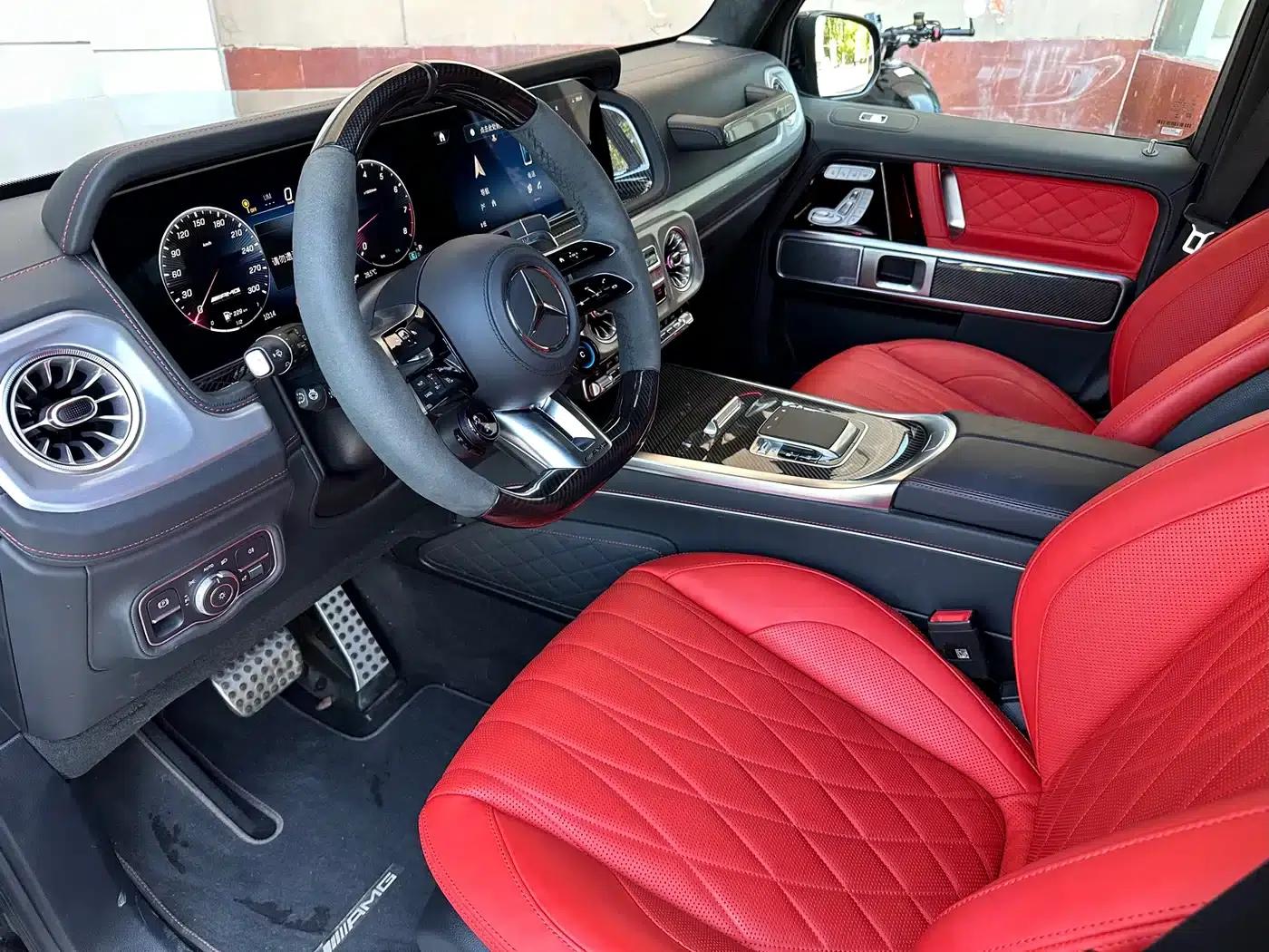 2025 Mercedes-Benz G-Class AMG 63 — миниатюра 4
