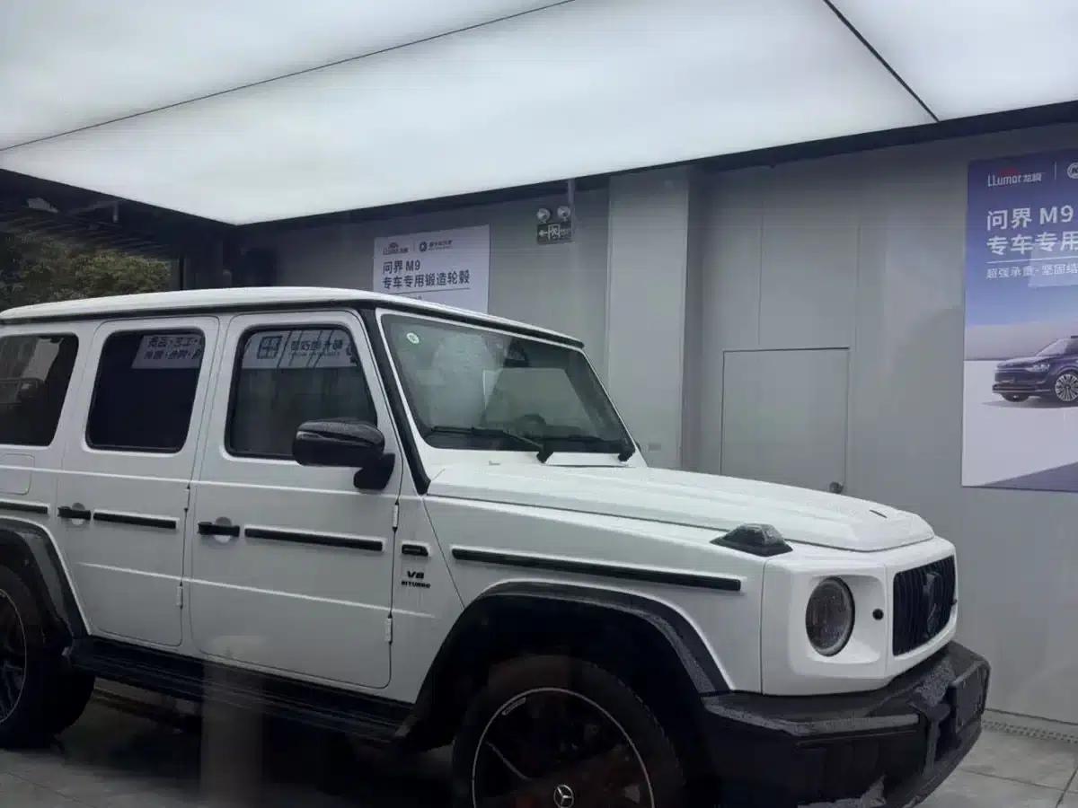 2025 Mercedes-Benz G-Class AMG 63 — миниатюра 2