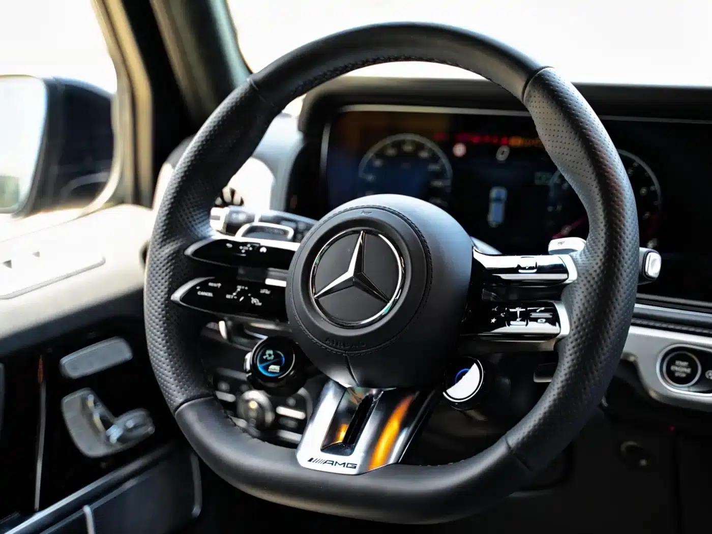 2025 Mercedes-Benz G-Class AMG 63 — миниатюра 12