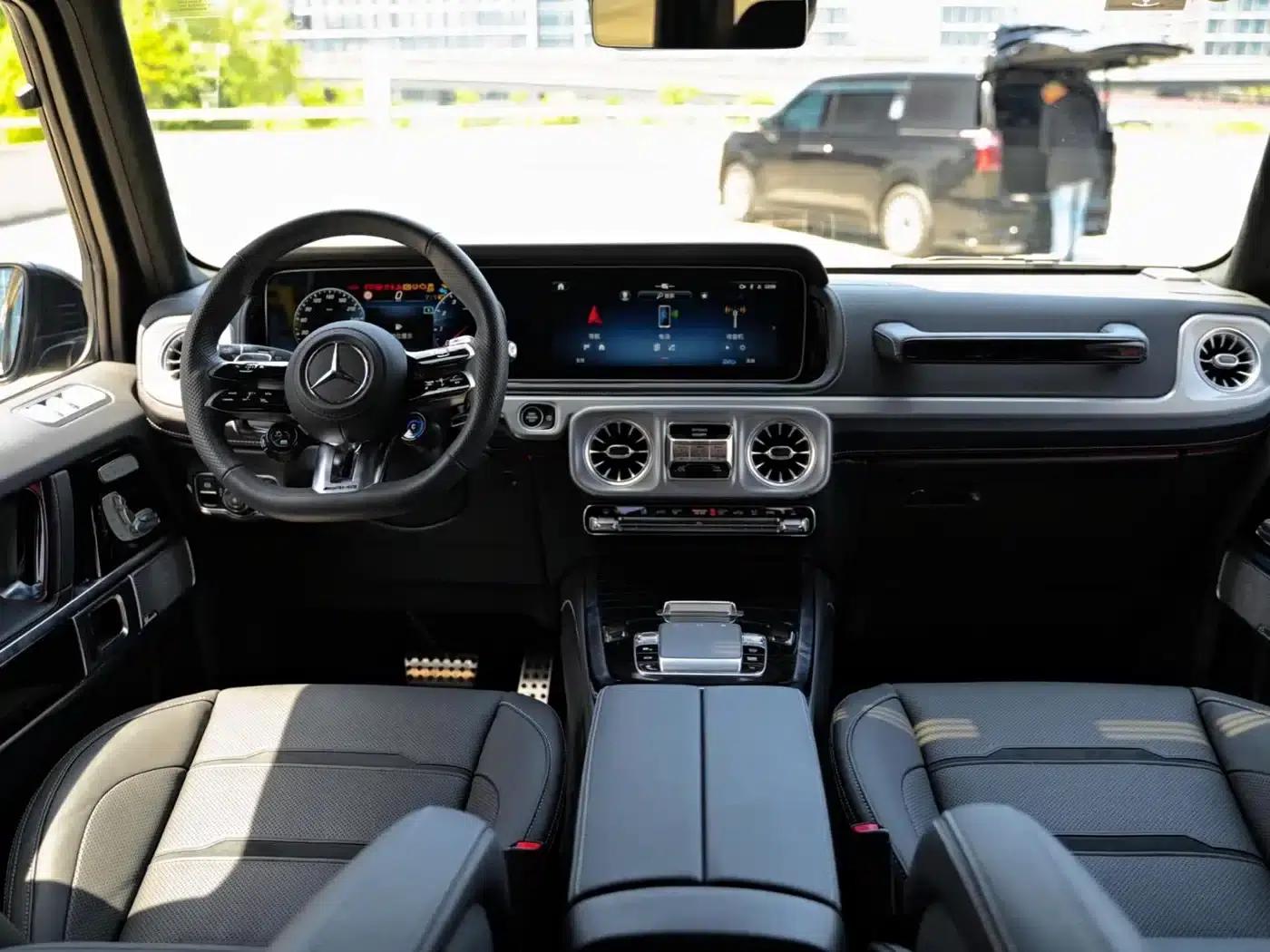2025 Mercedes-Benz G-Class AMG 63 — миниатюра 7