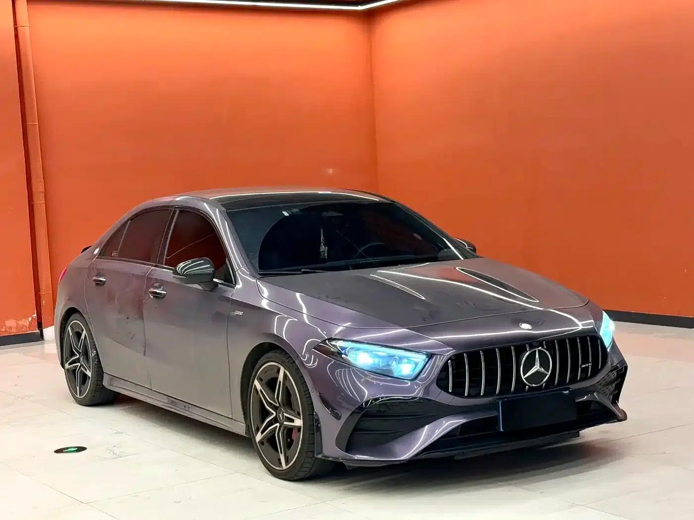2024 Mercedes-Benz A-Class AMG A 35 L 4MATIC — миниатюра 3