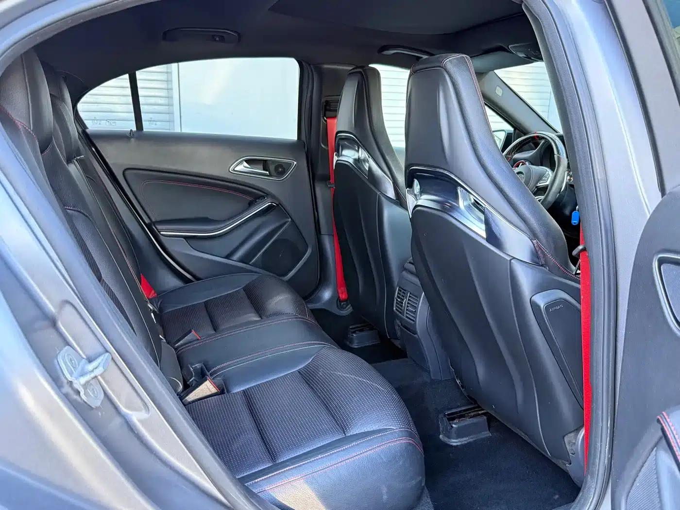 2014 Mercedes-Benz A-Class AMG (Imported) AMG A 45 4MATIC — миниатюра 8