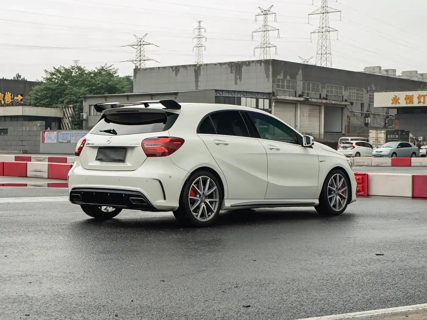 2016 Mercedes-Benz A-Class AMG (Imported) AMG A 45 4MATIC — миниатюра 4